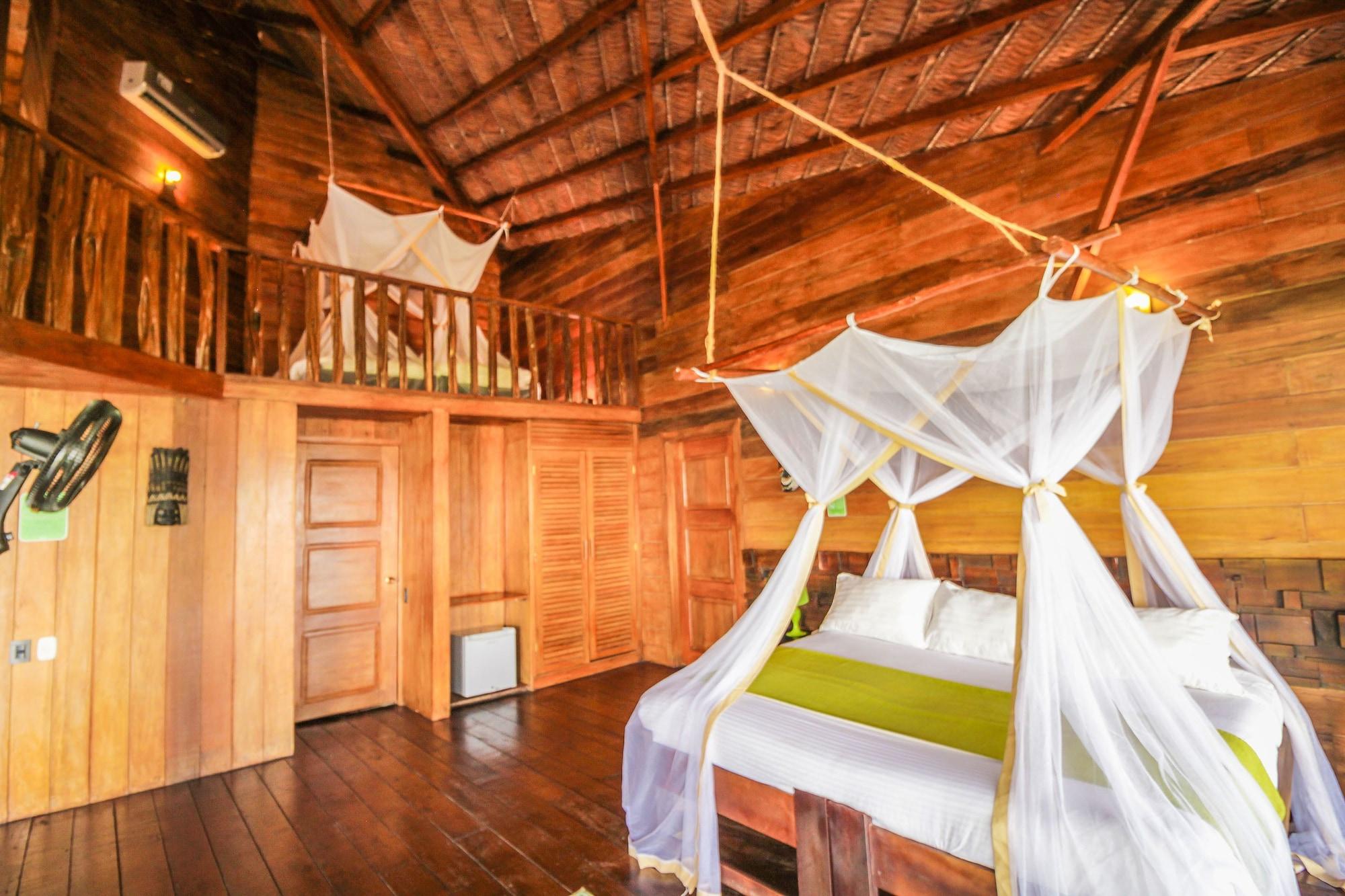 On Vacation Amazon Hotel เลติเซีย ภายนอก รูปภาพ