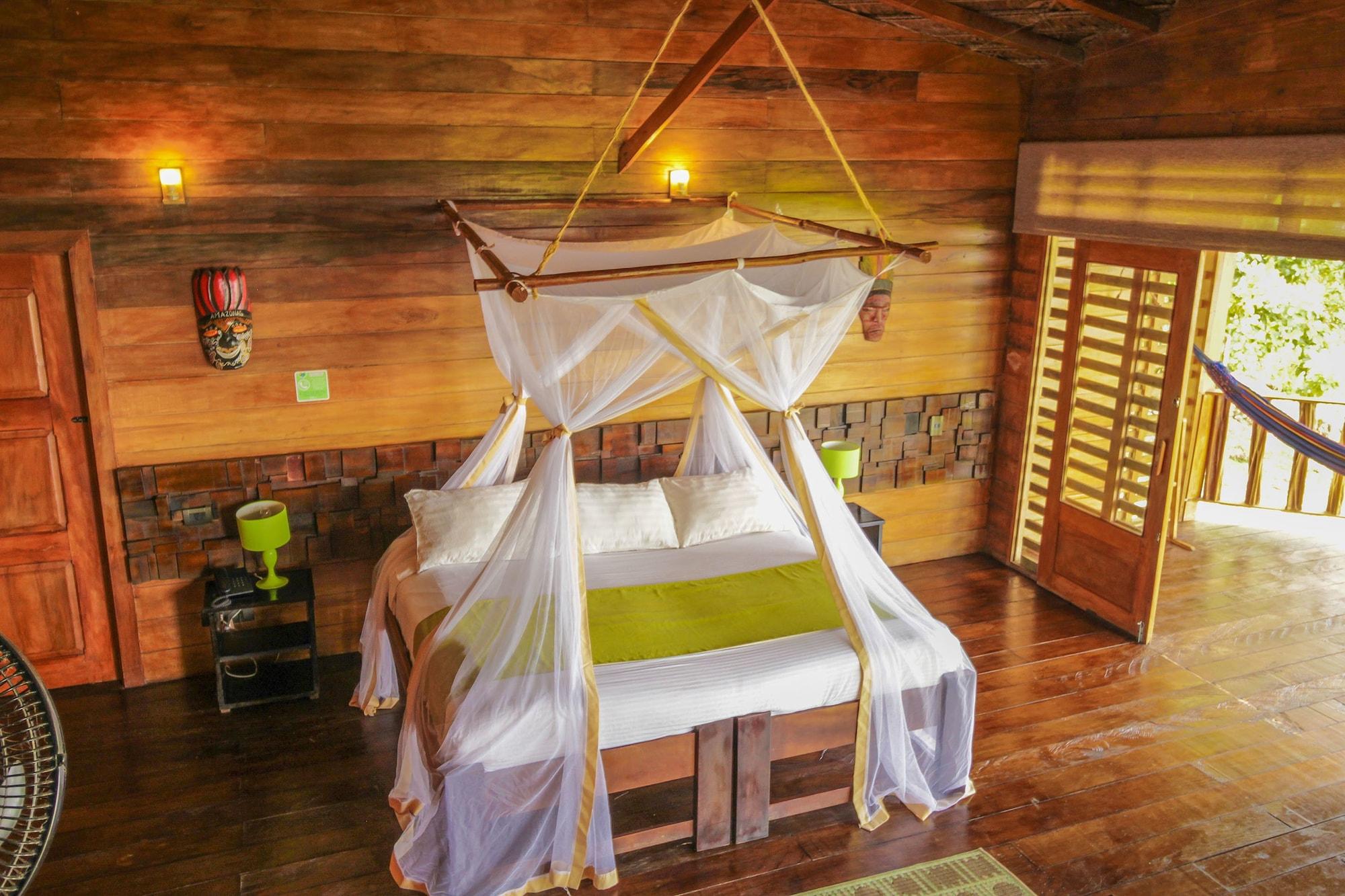 On Vacation Amazon Hotel เลติเซีย ภายนอก รูปภาพ
