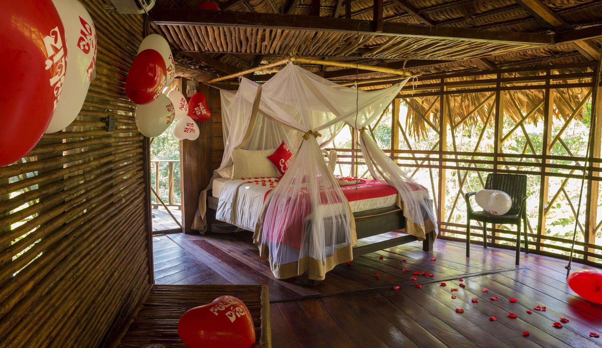 On Vacation Amazon Hotel เลติเซีย ภายนอก รูปภาพ