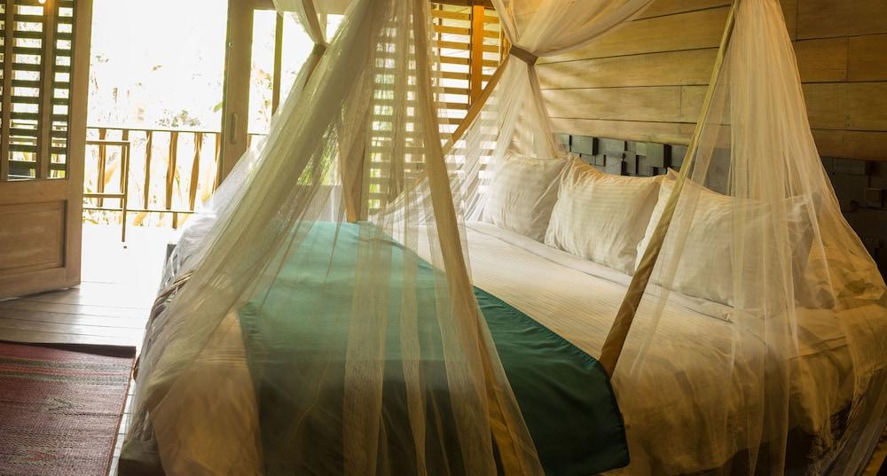 On Vacation Amazon Hotel เลติเซีย ภายนอก รูปภาพ