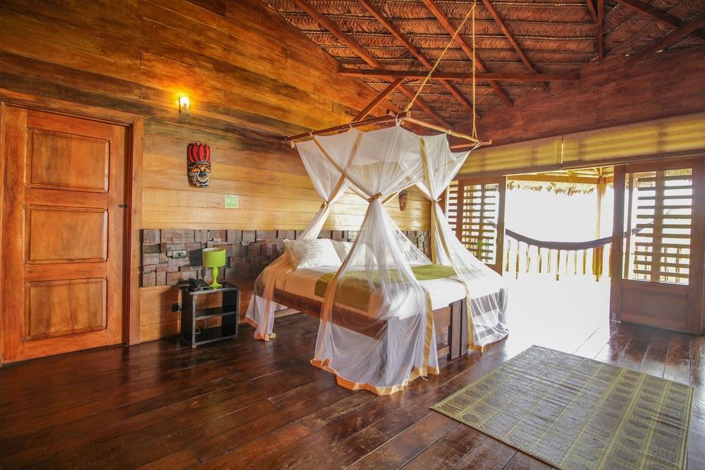 On Vacation Amazon Hotel เลติเซีย ภายนอก รูปภาพ
