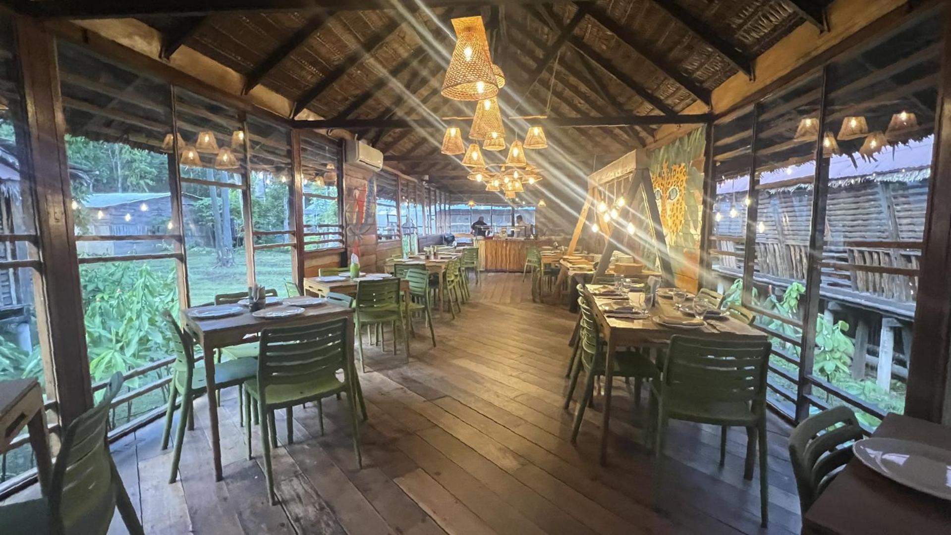 On Vacation Amazon Hotel เลติเซีย ภายนอก รูปภาพ