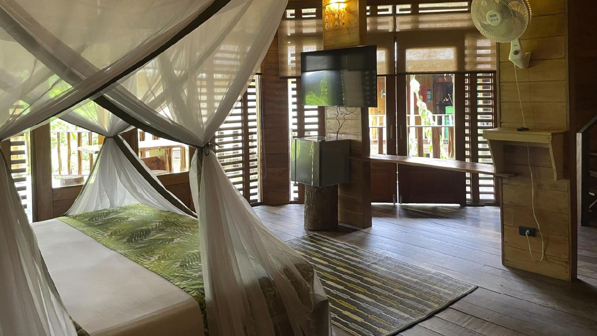On Vacation Amazon Hotel เลติเซีย ภายนอก รูปภาพ
